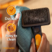 Грууминг четка Fiskars за кучета и котки